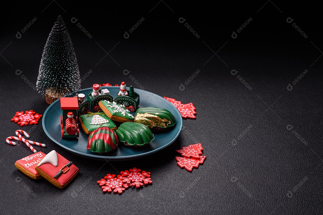 A imagem mostra madeleines, que são pequenos bolos ou biscoitos franceses em formato de concha