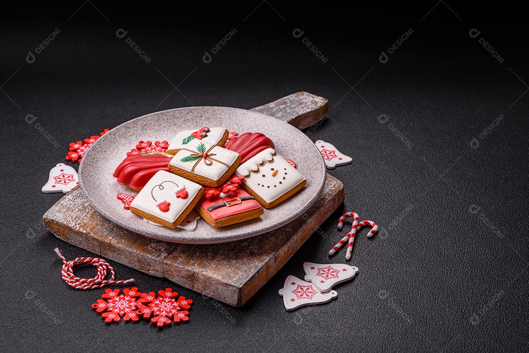 A imagem mostra madeleines, que são pequenos bolos tradicionais da culinária francesa