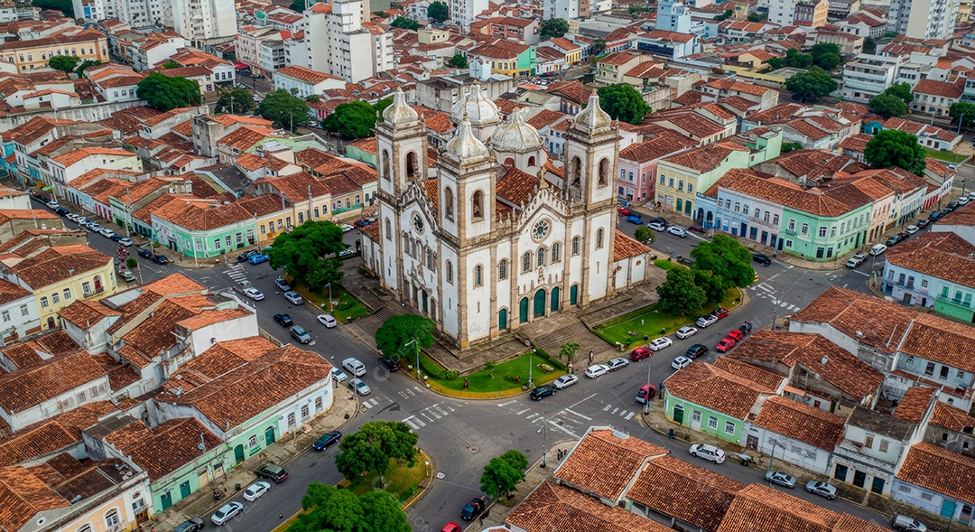 Lindo retrato realista de cidade de Salvador.