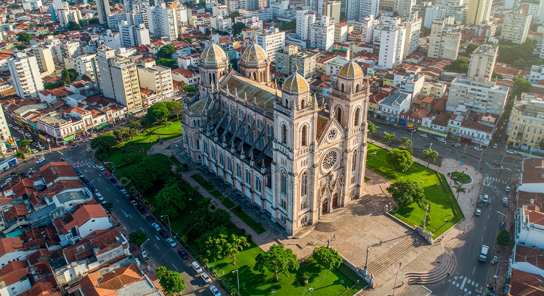 Linda vista aérea retrato realista de cidade de fortaleza.