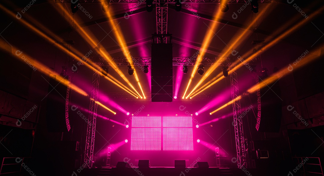Cenário de Palco iluminado com luzes.