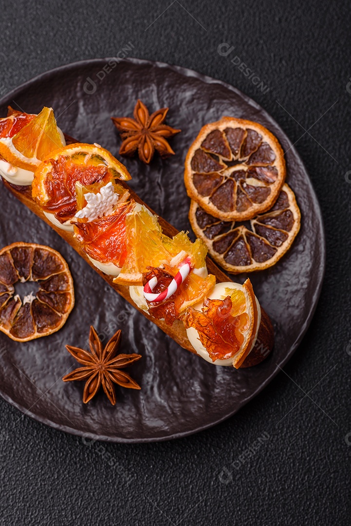 A imagem mostra uma bomba de chocolate