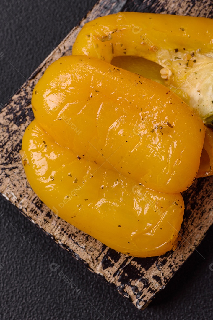 Retrato de pimentões amarelos