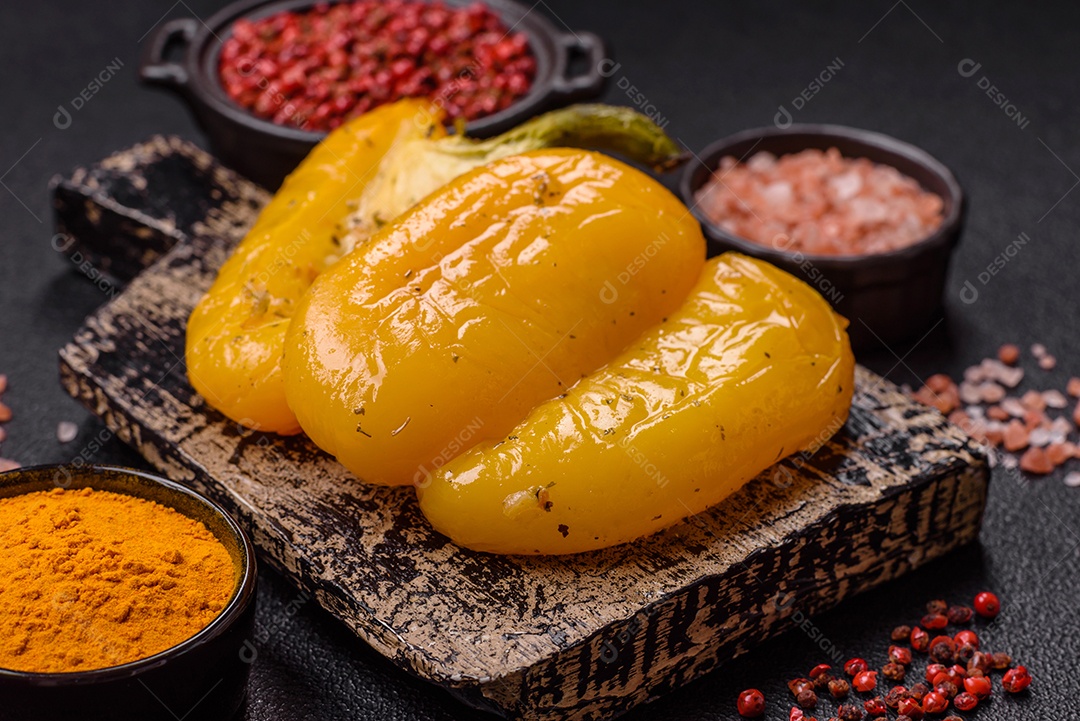 Retrato de pimentões amarelos