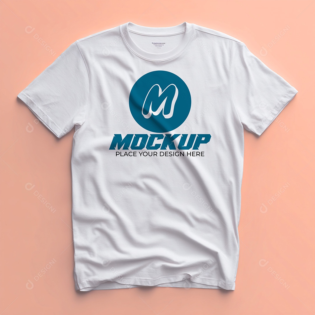Mockup de Camiseta Feminina PSD Editável