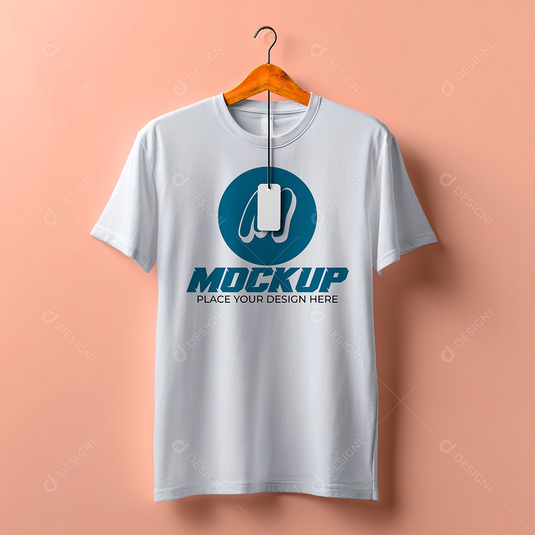 Mockup de Camiseta Masculina PSD Editável