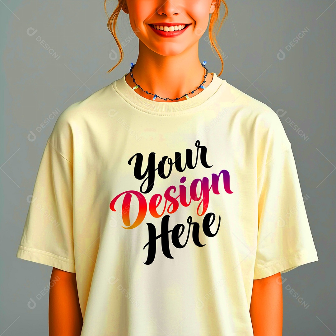 Mockup de Camisa Seu Projeto Aqui PSD Editável