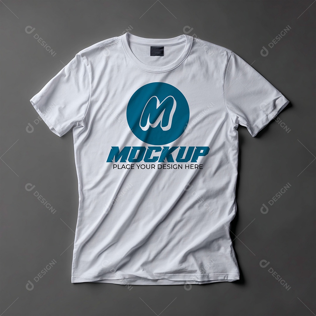 Mockup de Camiseta Masculina PSD Editável